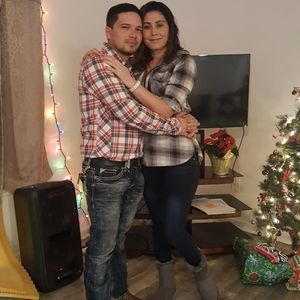 Meet your Posher, Elvia